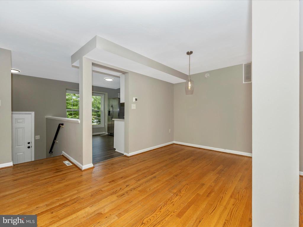 108 BRACKEN COURT