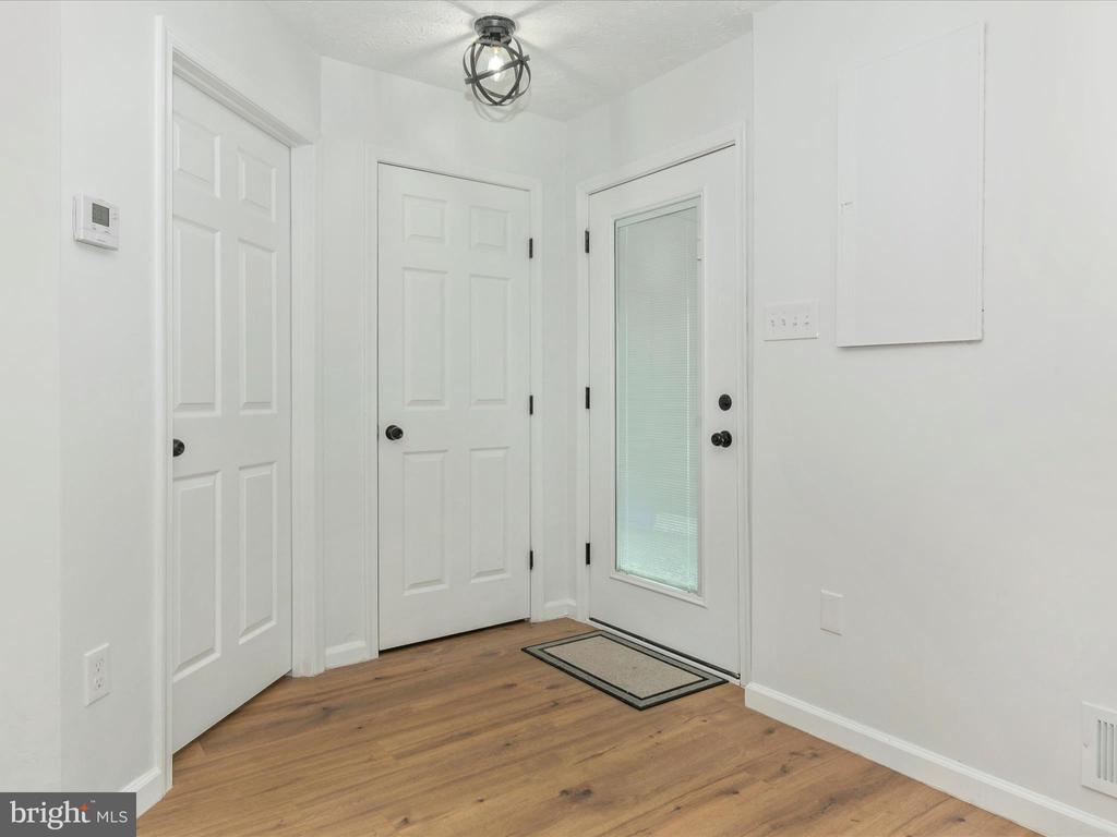 5307 REGAL COURT