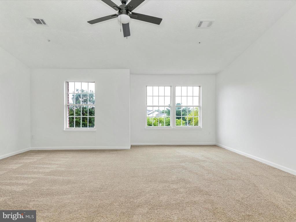 5307 REGAL COURT
