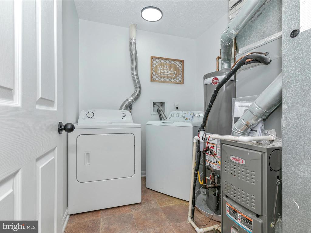 5307 REGAL COURT