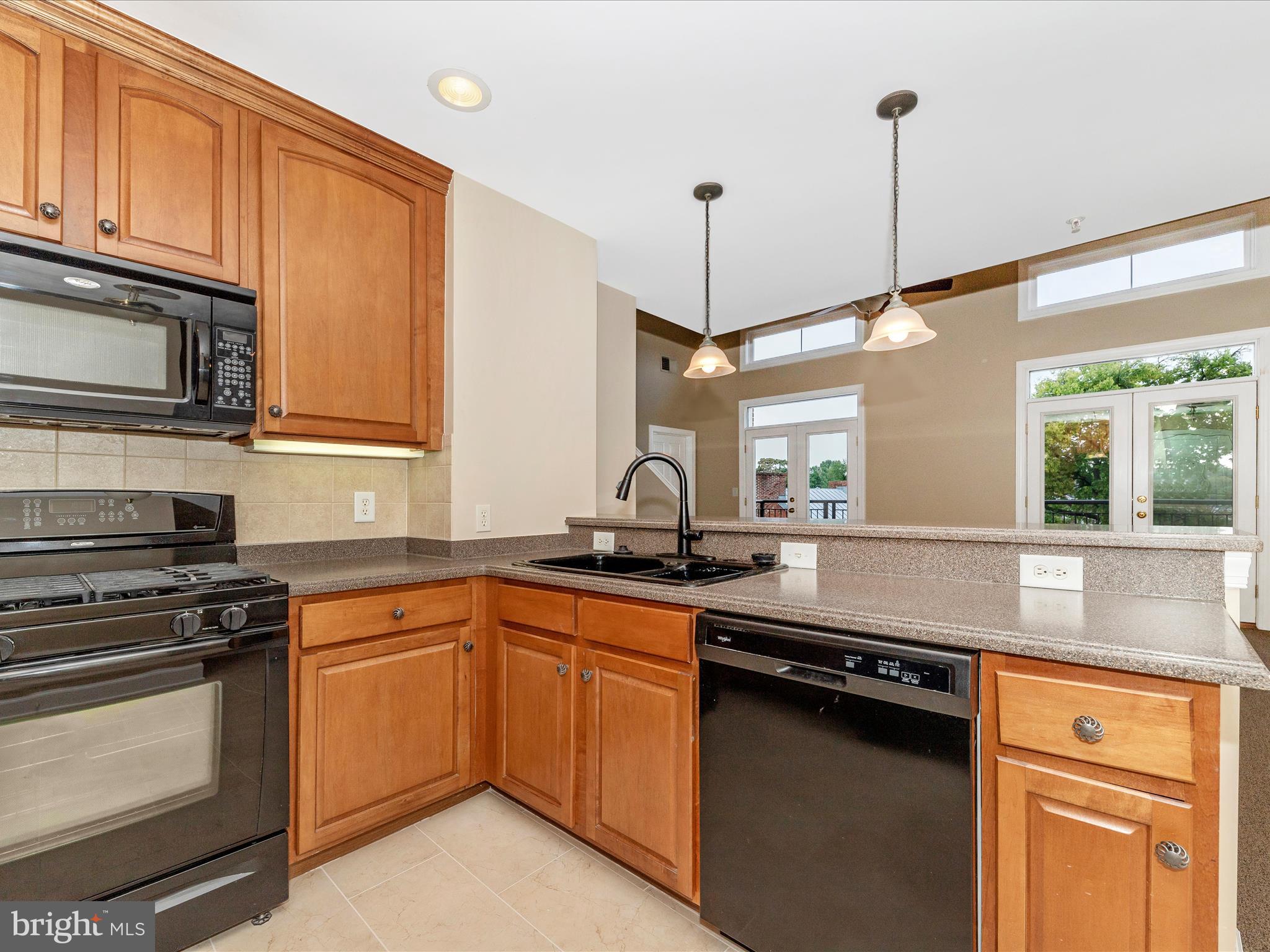 35 E ALL SAINTS STREET 317