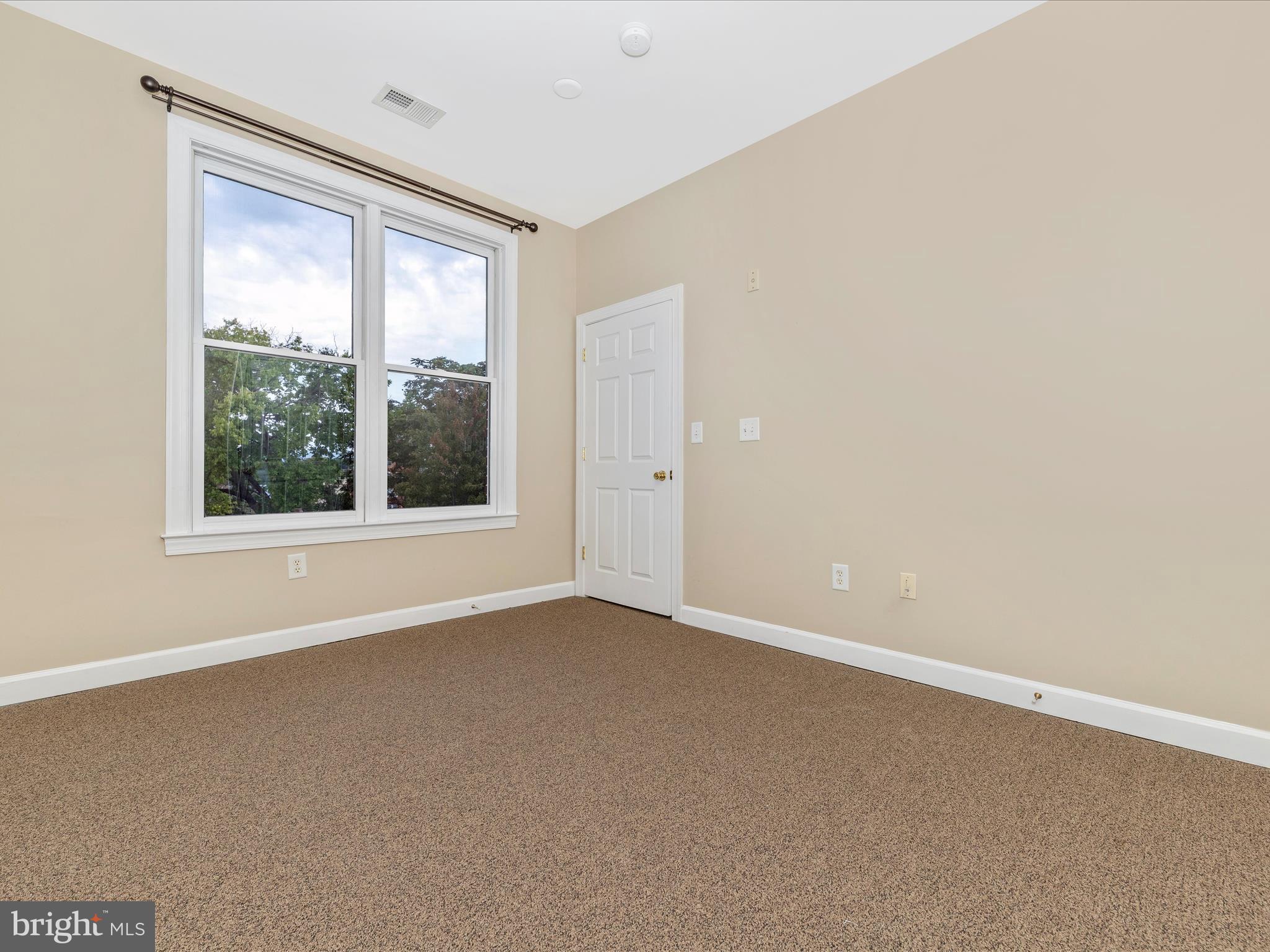 35 E ALL SAINTS STREET 317