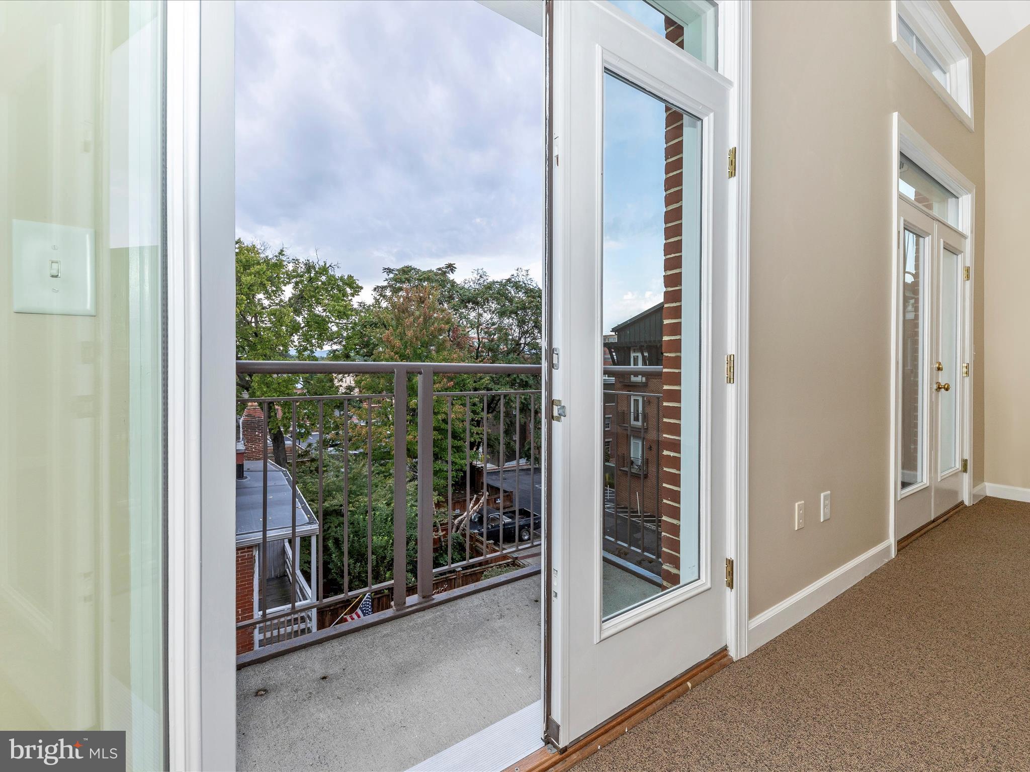 35 E ALL SAINTS STREET 317