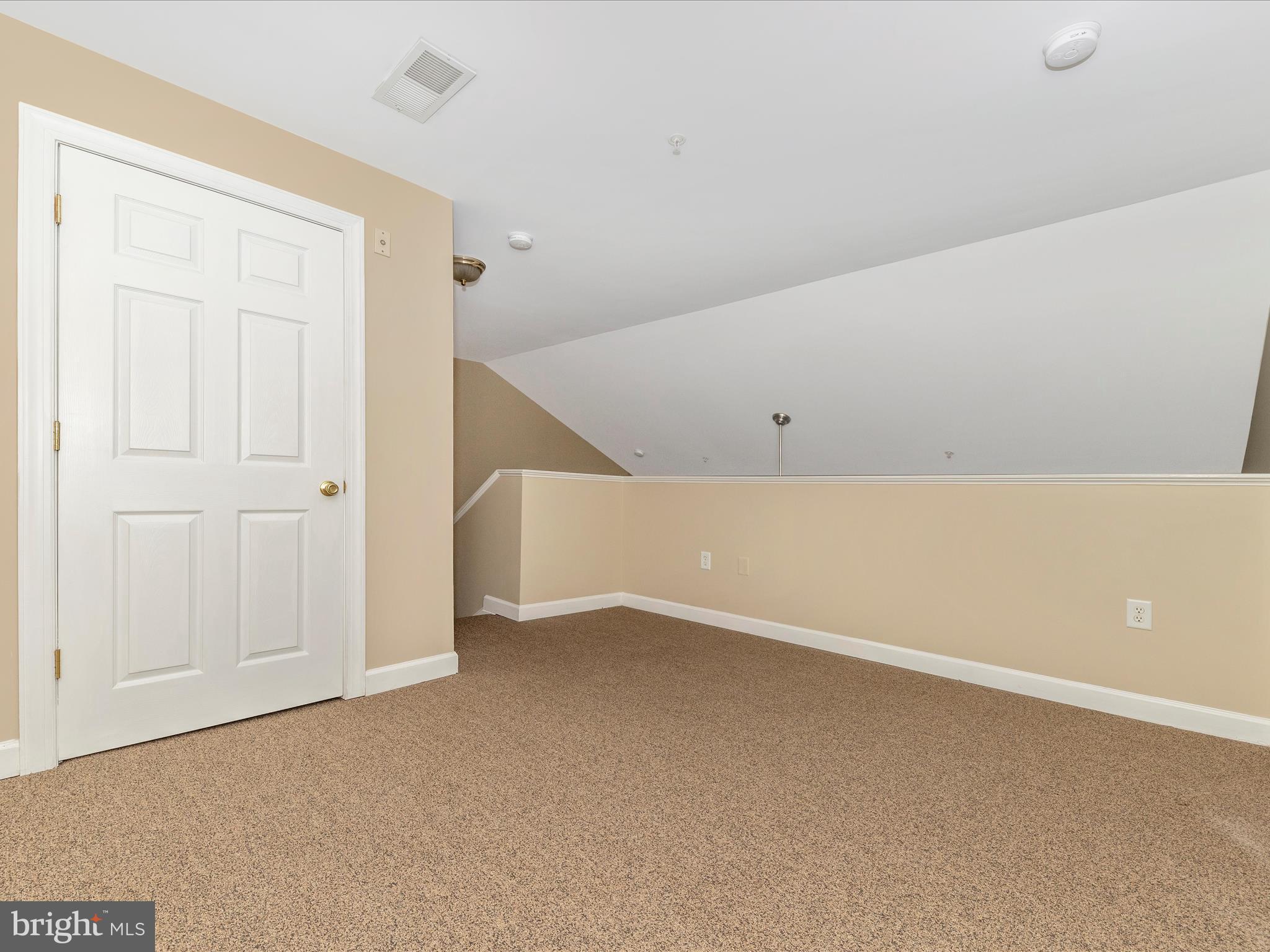 35 E ALL SAINTS STREET 317