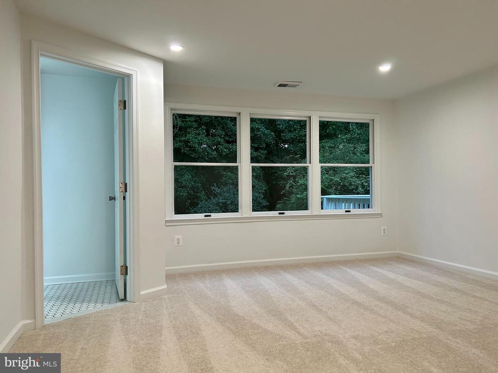 8323 SHARON DRIVE