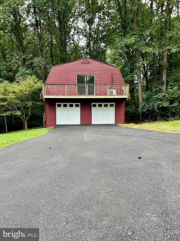 8323 SHARON DRIVE