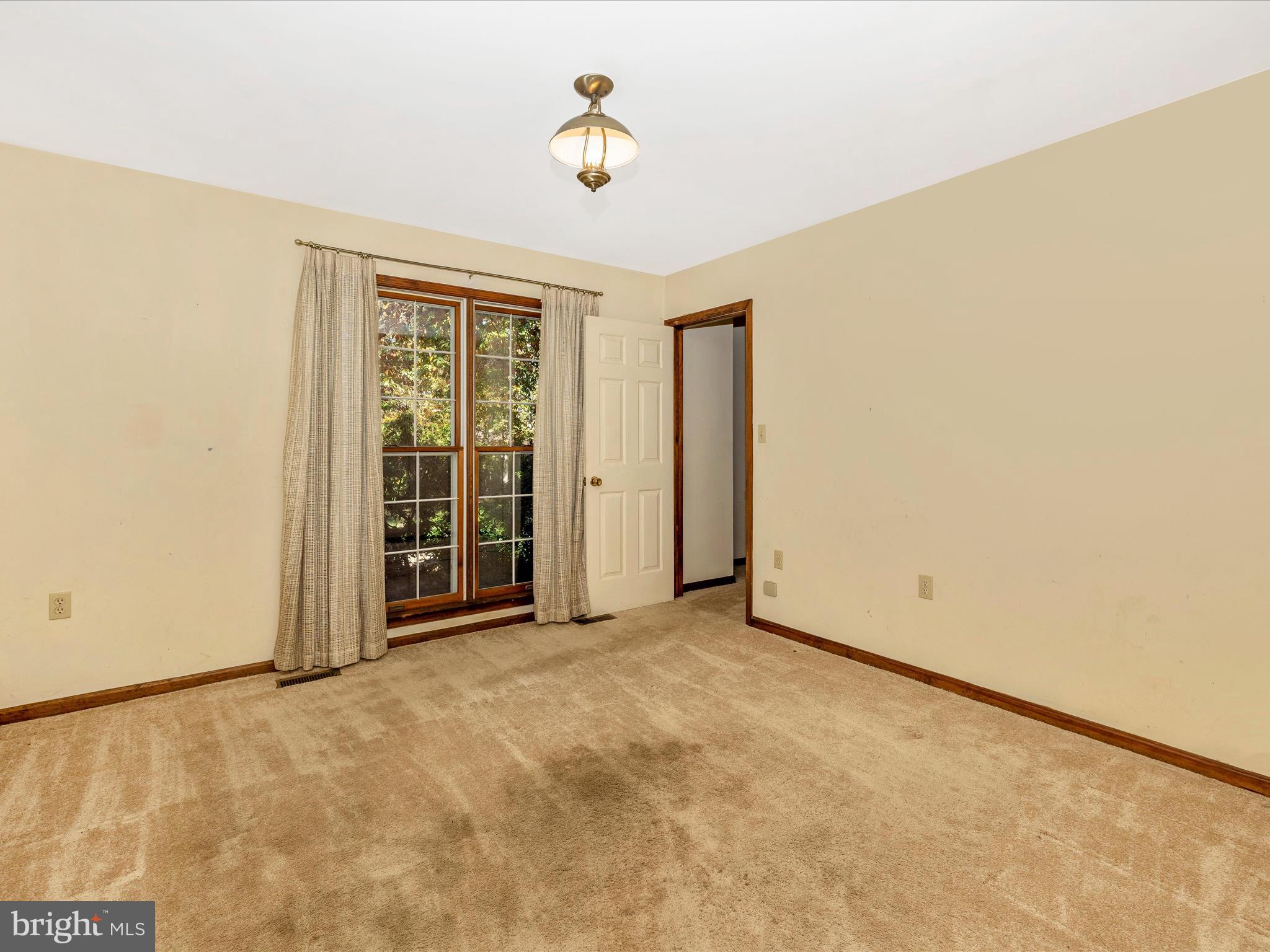 12394 N DEBKAY COURT