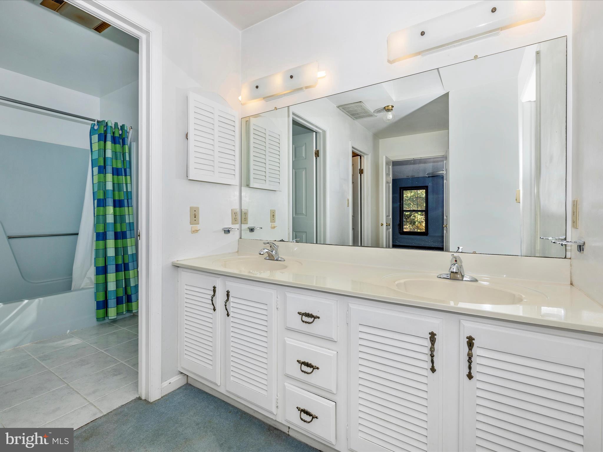 12394 N DEBKAY COURT