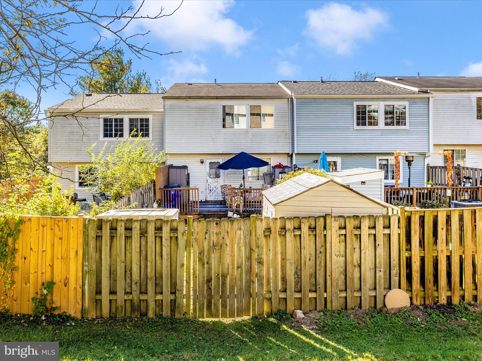 1725 NORTHRIDGE LANE