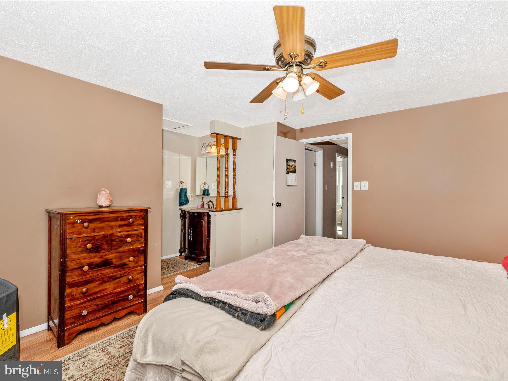 1725 NORTHRIDGE LANE