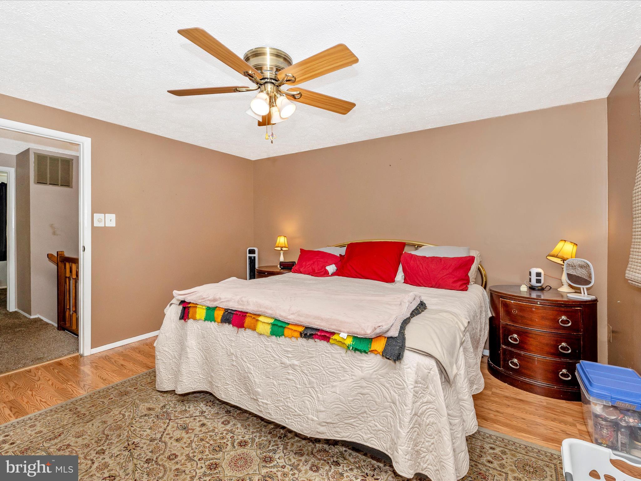 1725 NORTHRIDGE LANE