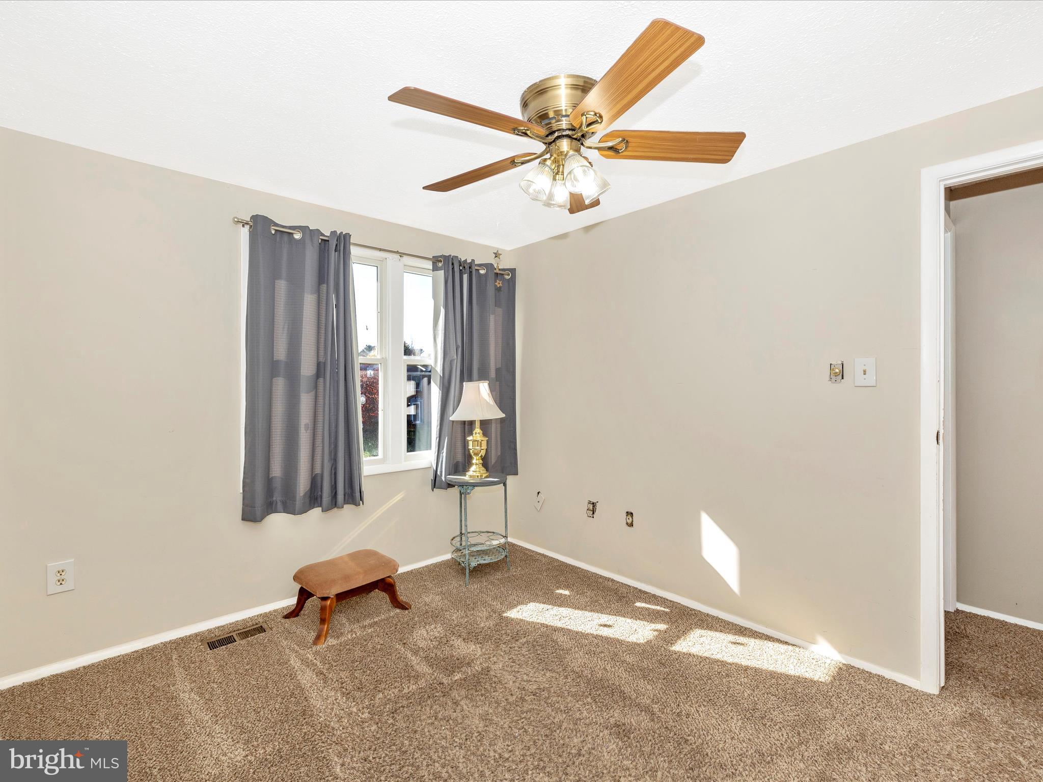 1725 NORTHRIDGE LANE