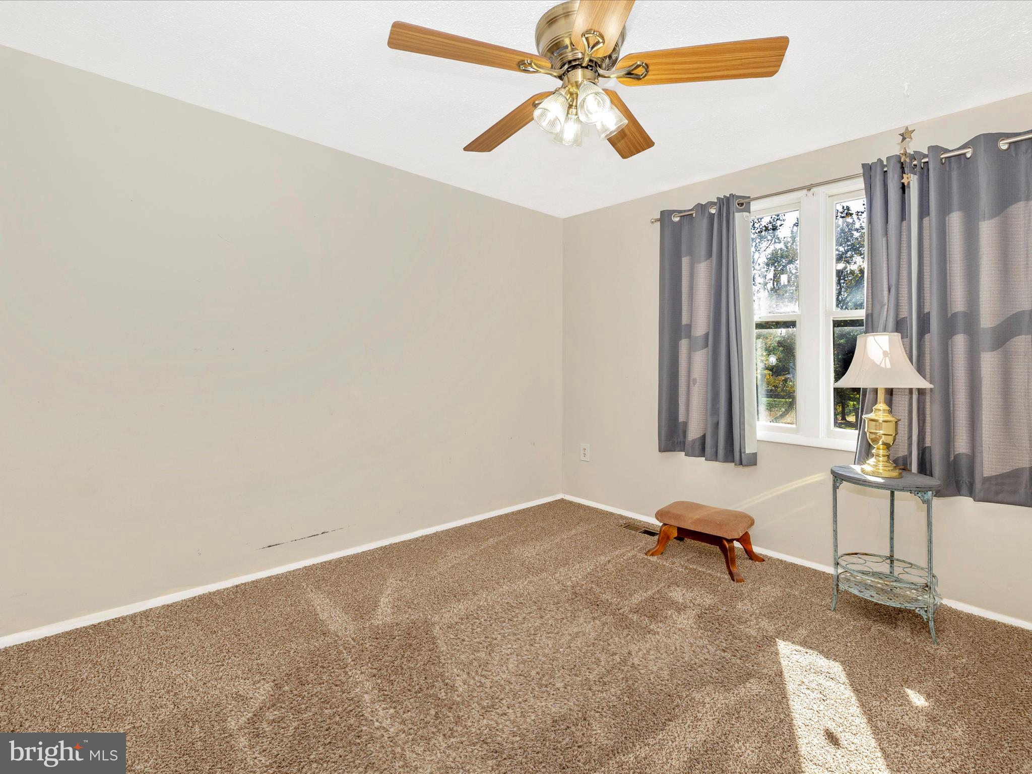 1725 NORTHRIDGE LANE