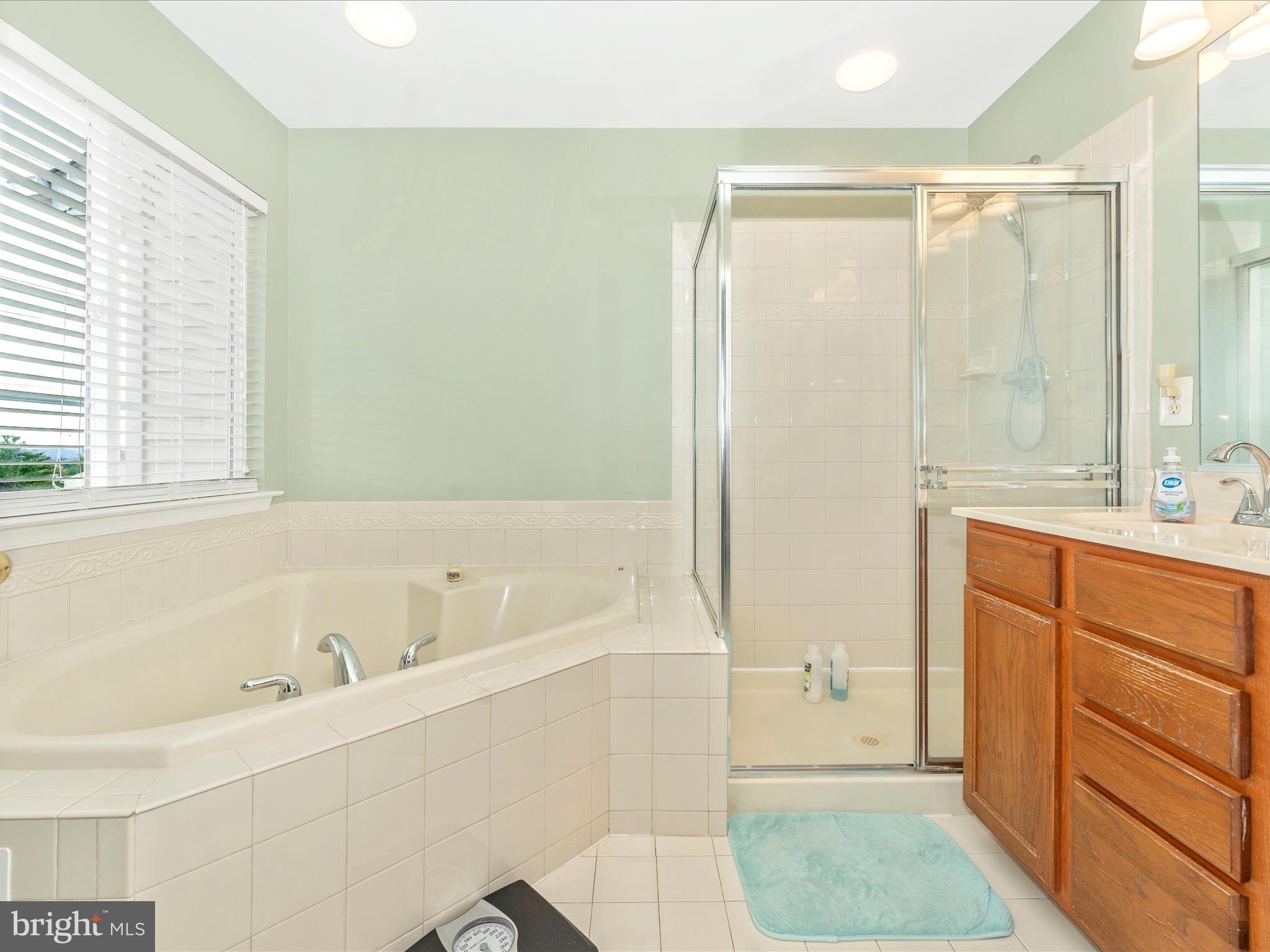 5802 MERCANTILE DRIVE W