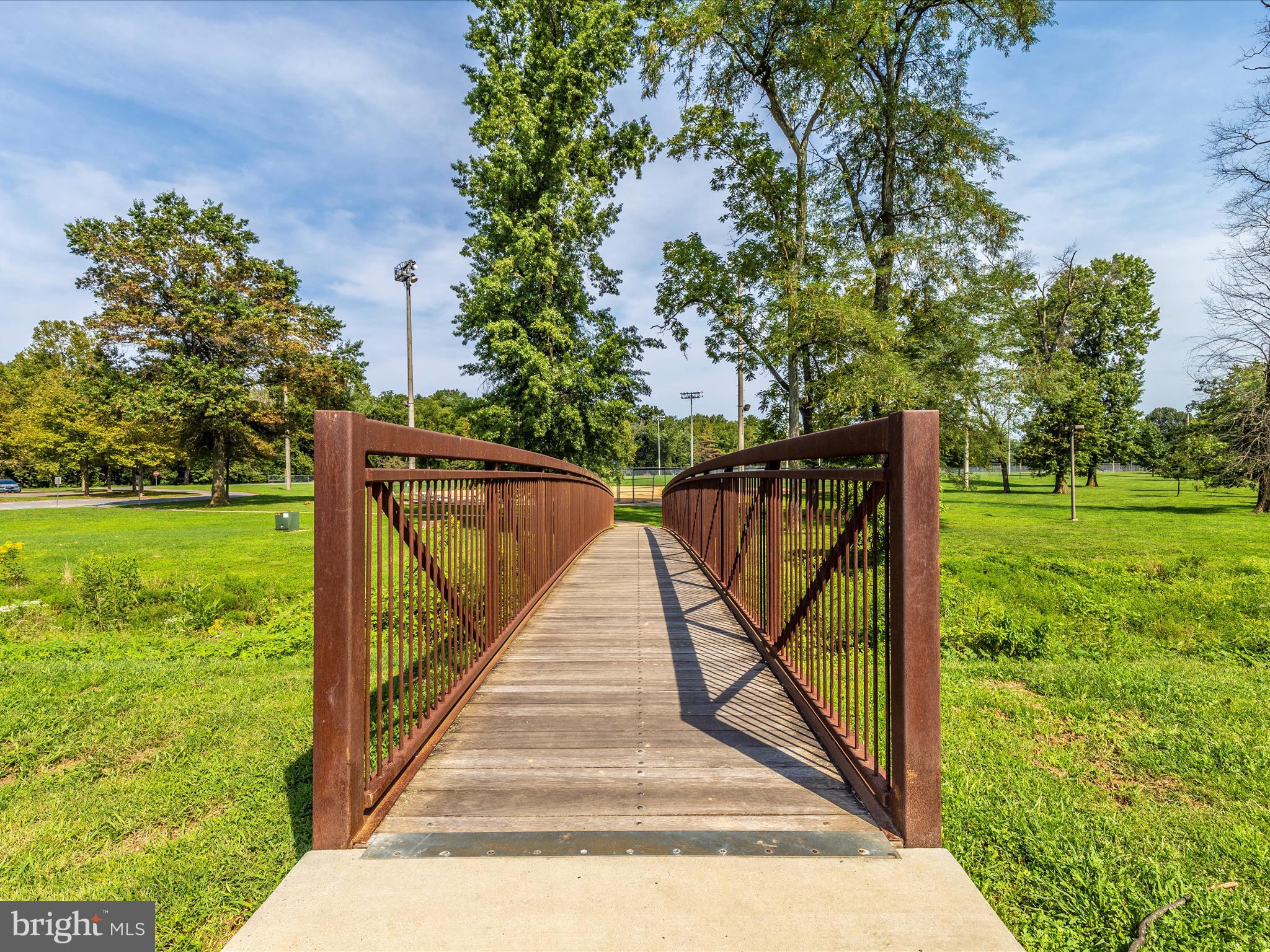 5602 PINE BLUFF COURT