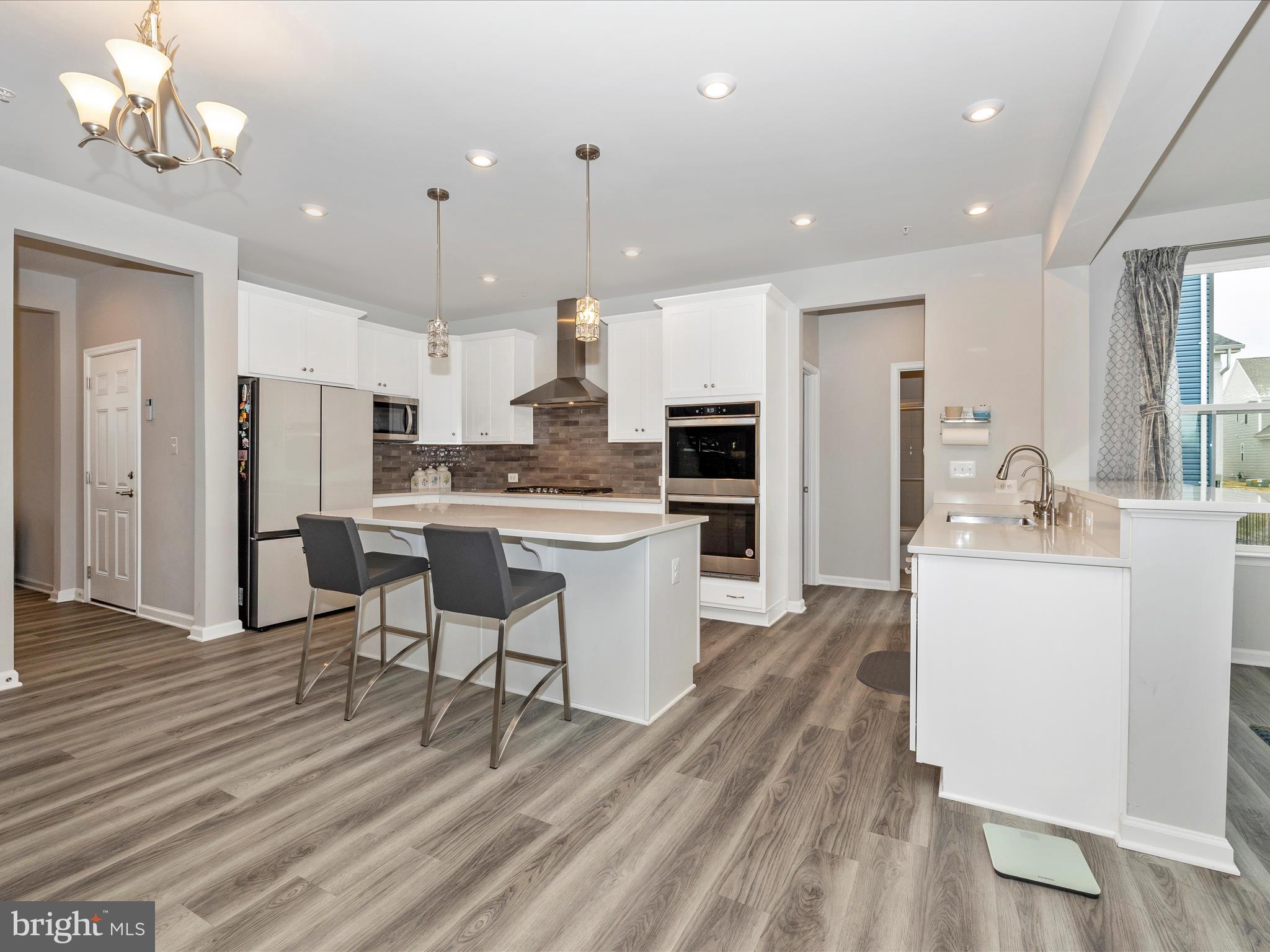 5602 PINE BLUFF COURT