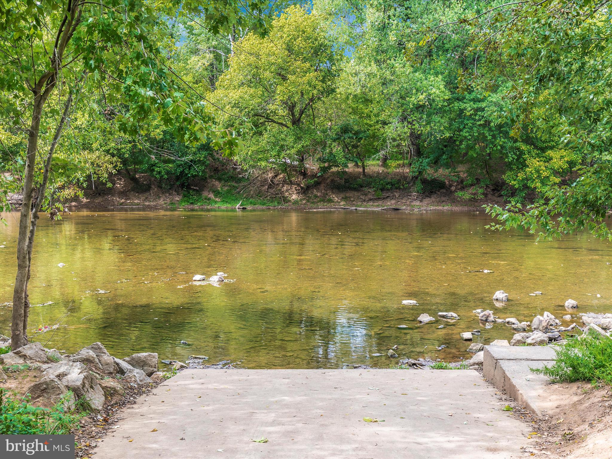 5602 PINE BLUFF COURT