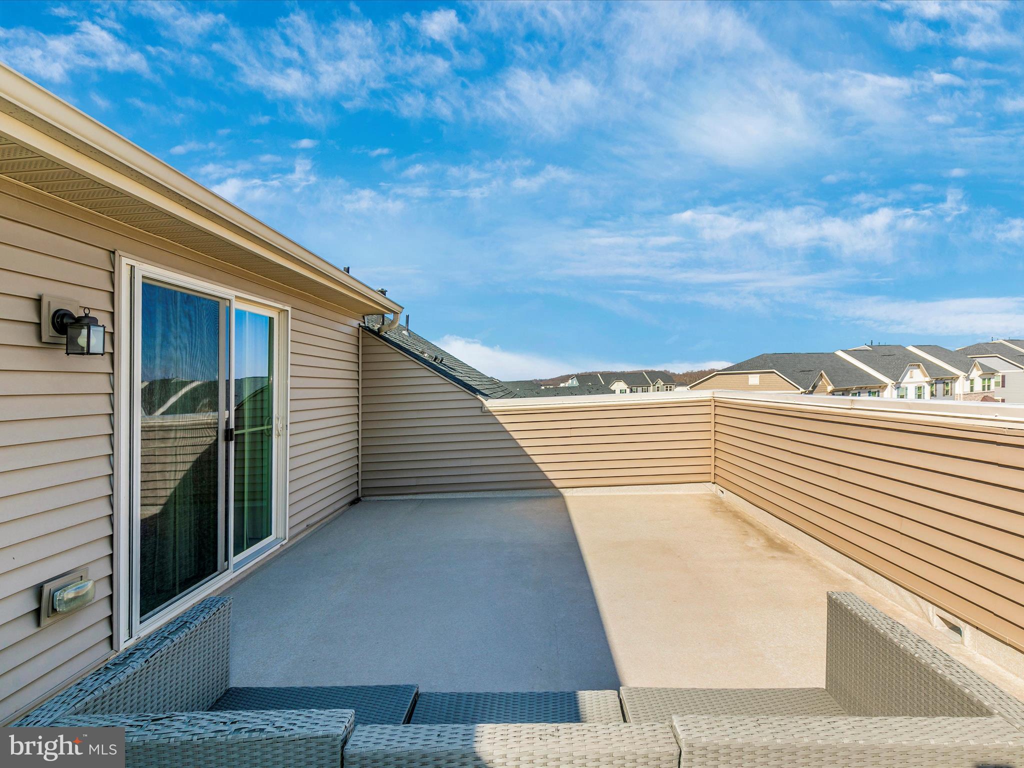 5829 EAGLEHEAD DRIVE