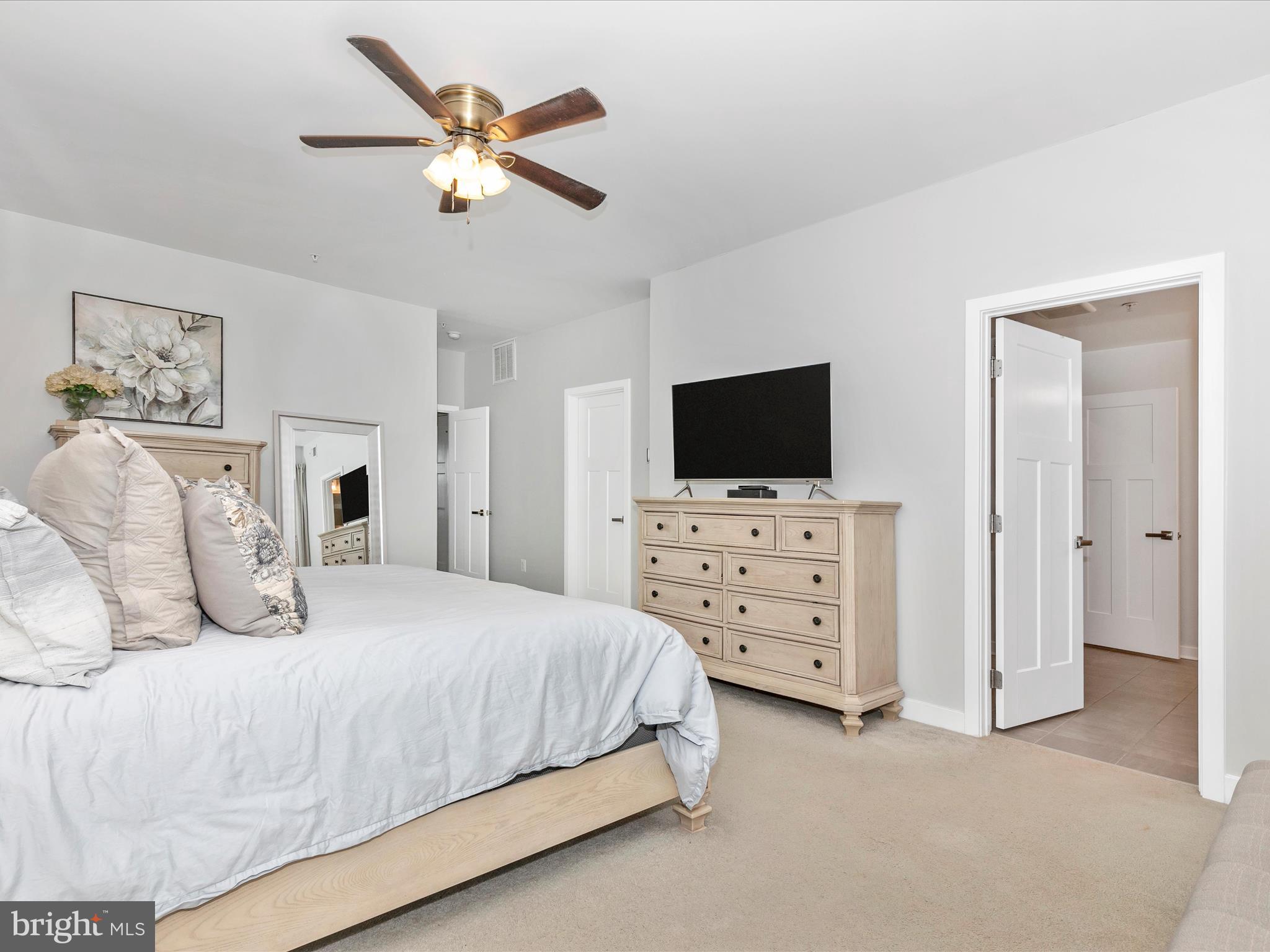 5829 EAGLEHEAD DRIVE