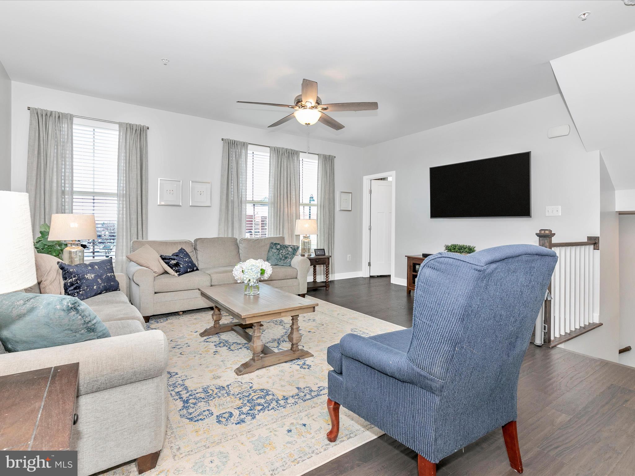 5829 EAGLEHEAD DRIVE