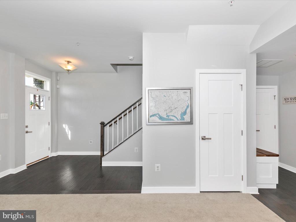 5829 EAGLEHEAD DRIVE