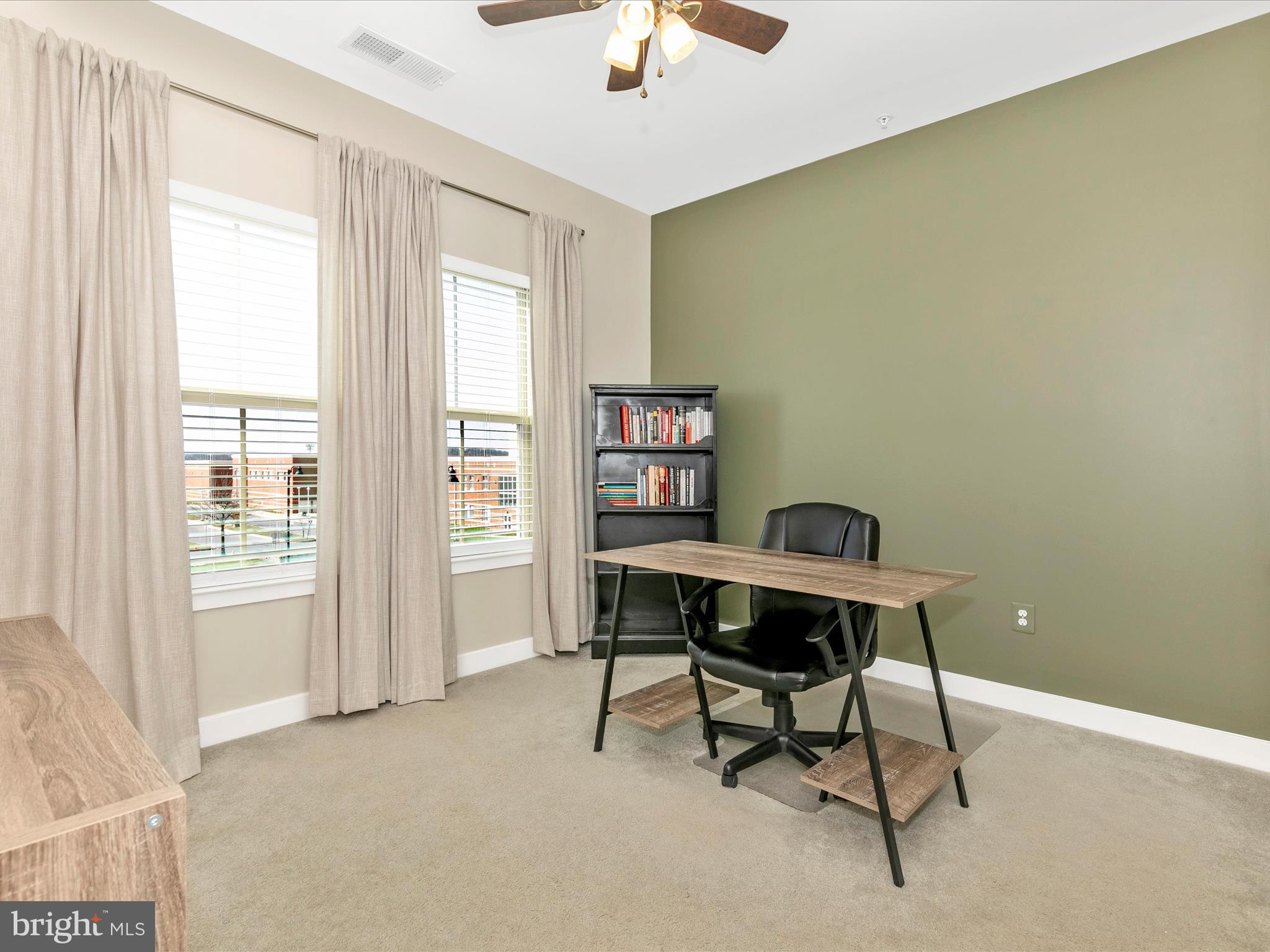 5829 EAGLEHEAD DRIVE