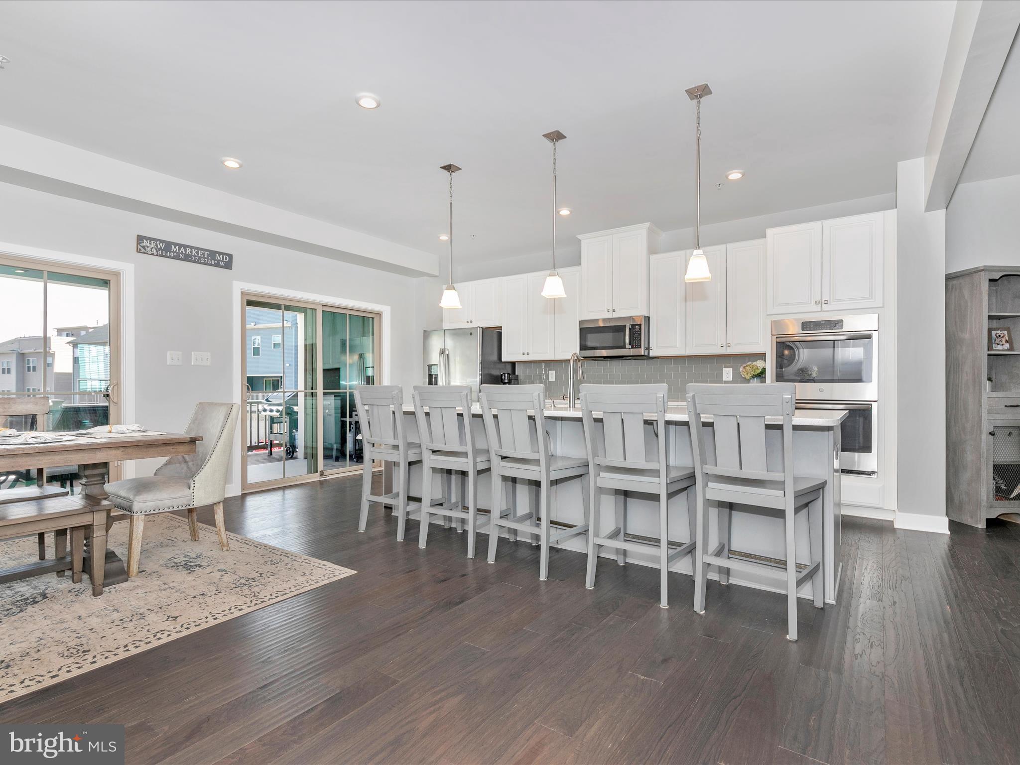 5829 EAGLEHEAD DRIVE