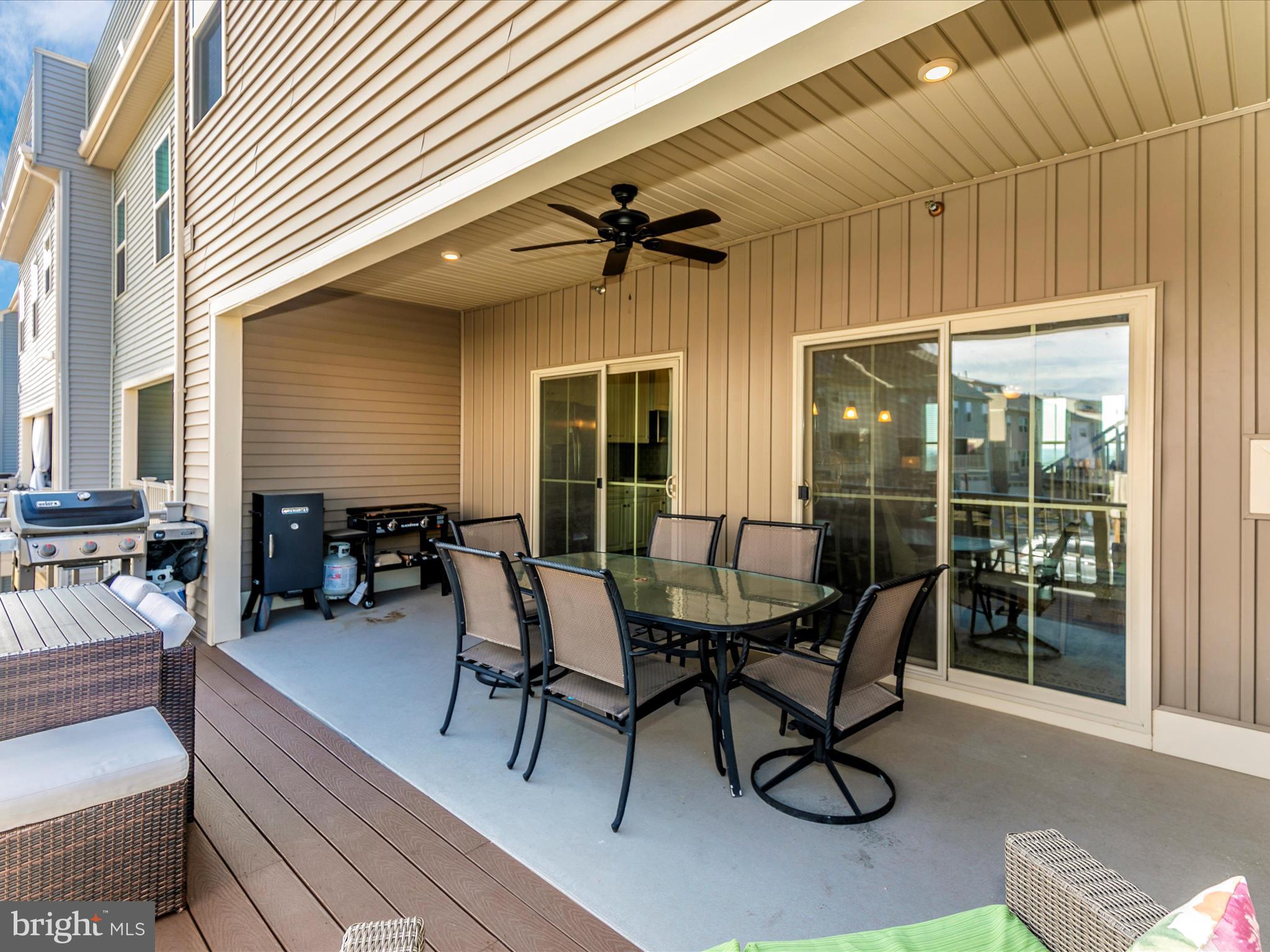 5829 EAGLEHEAD DRIVE