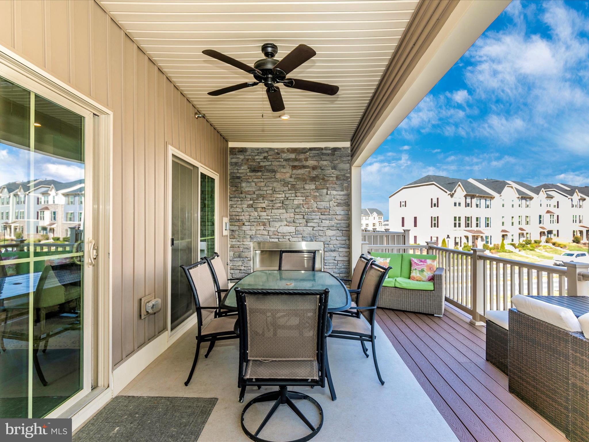 5829 EAGLEHEAD DRIVE