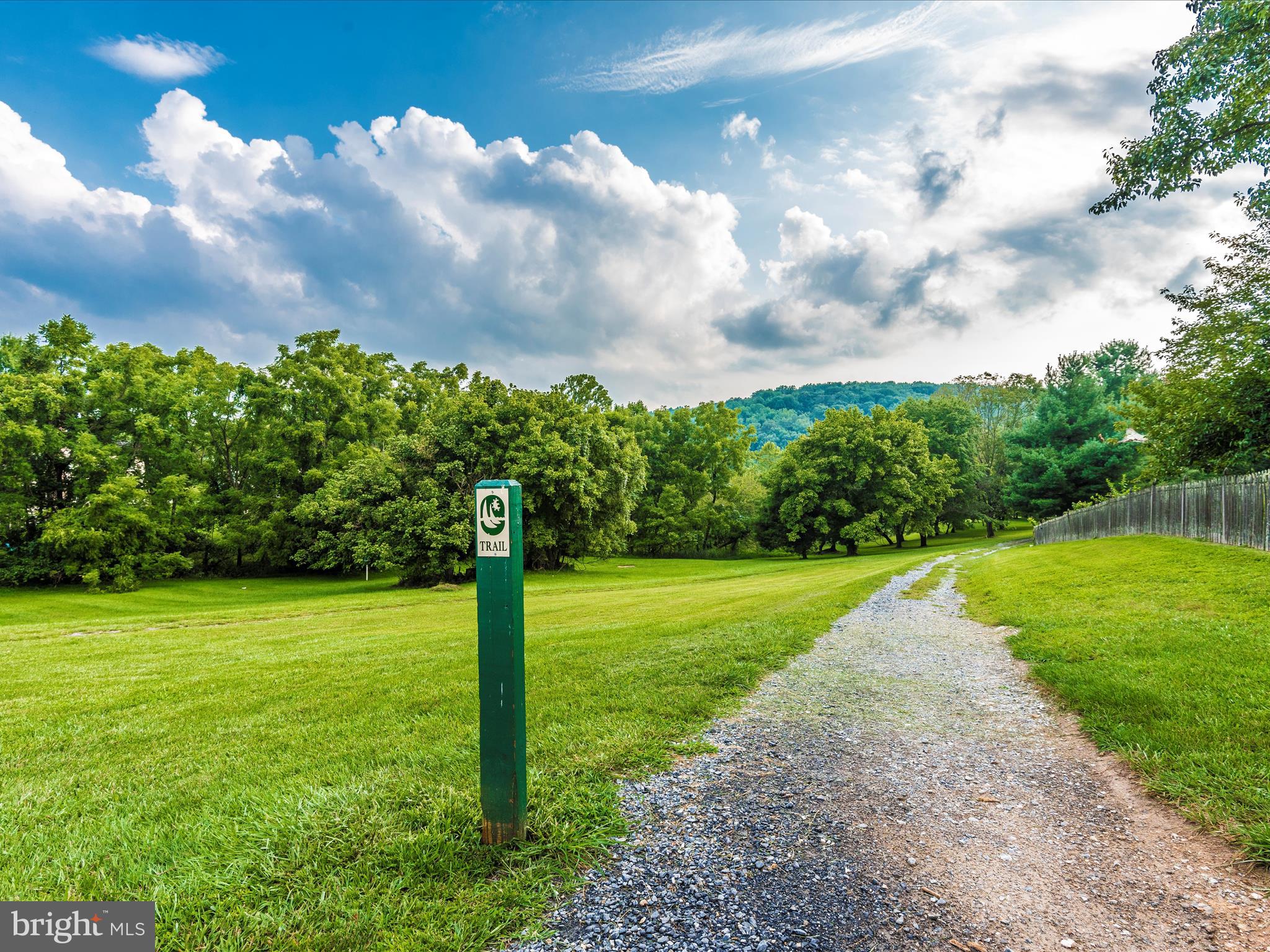 5829 EAGLEHEAD DRIVE