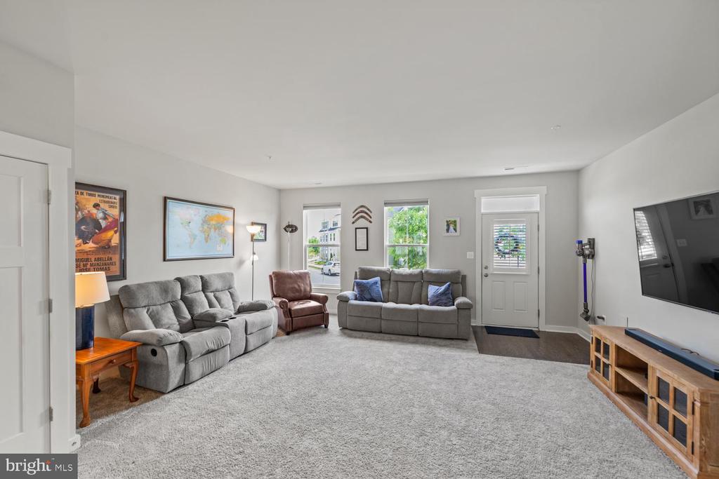 1304 SANDOVAL COURT
