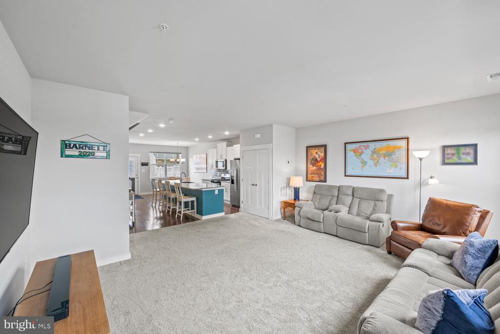1304 SANDOVAL COURT