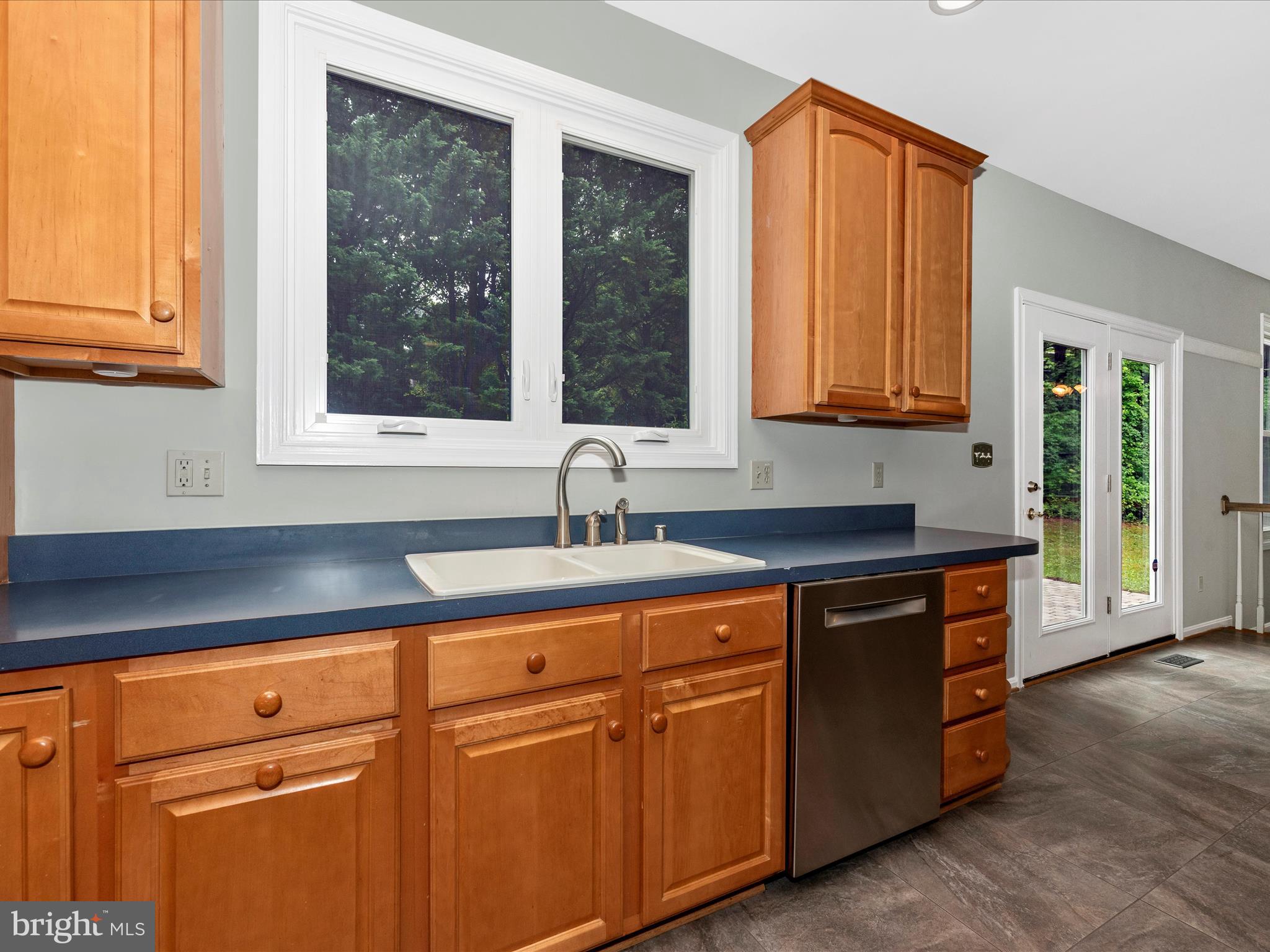 324 COPPER OAKS DRIVE