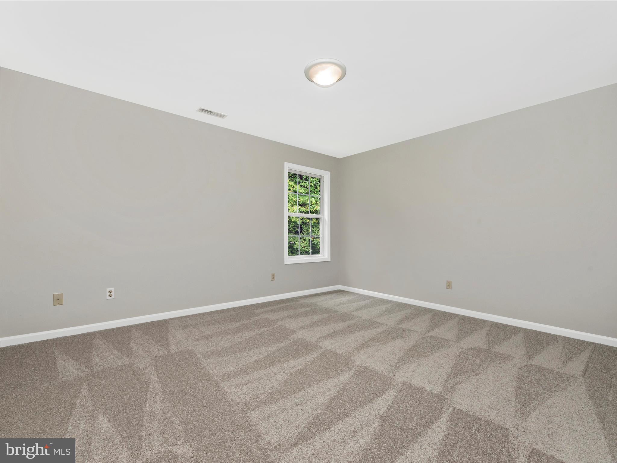 324 COPPER OAKS DRIVE