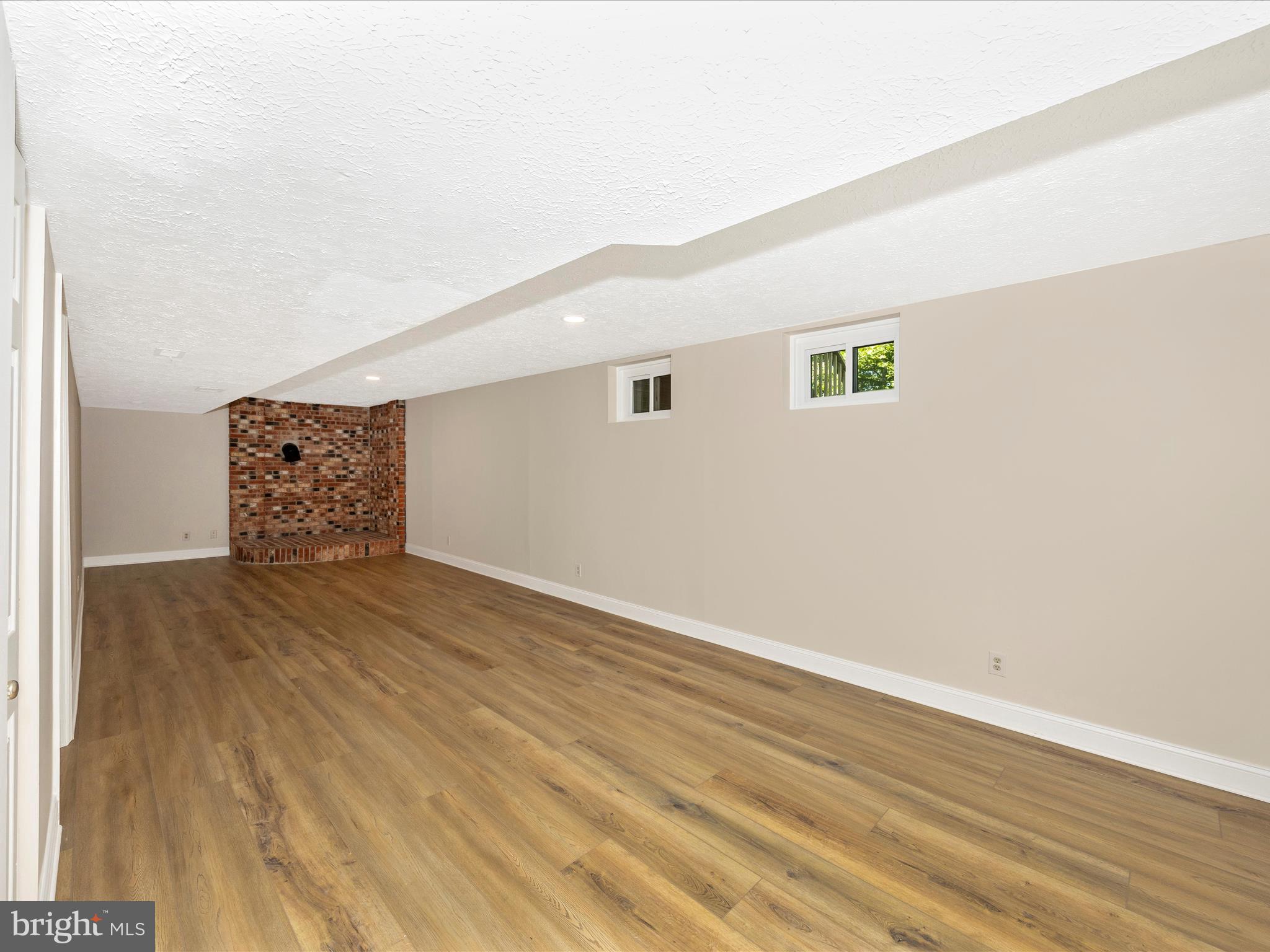 6172 MISSISSIPPI LANE