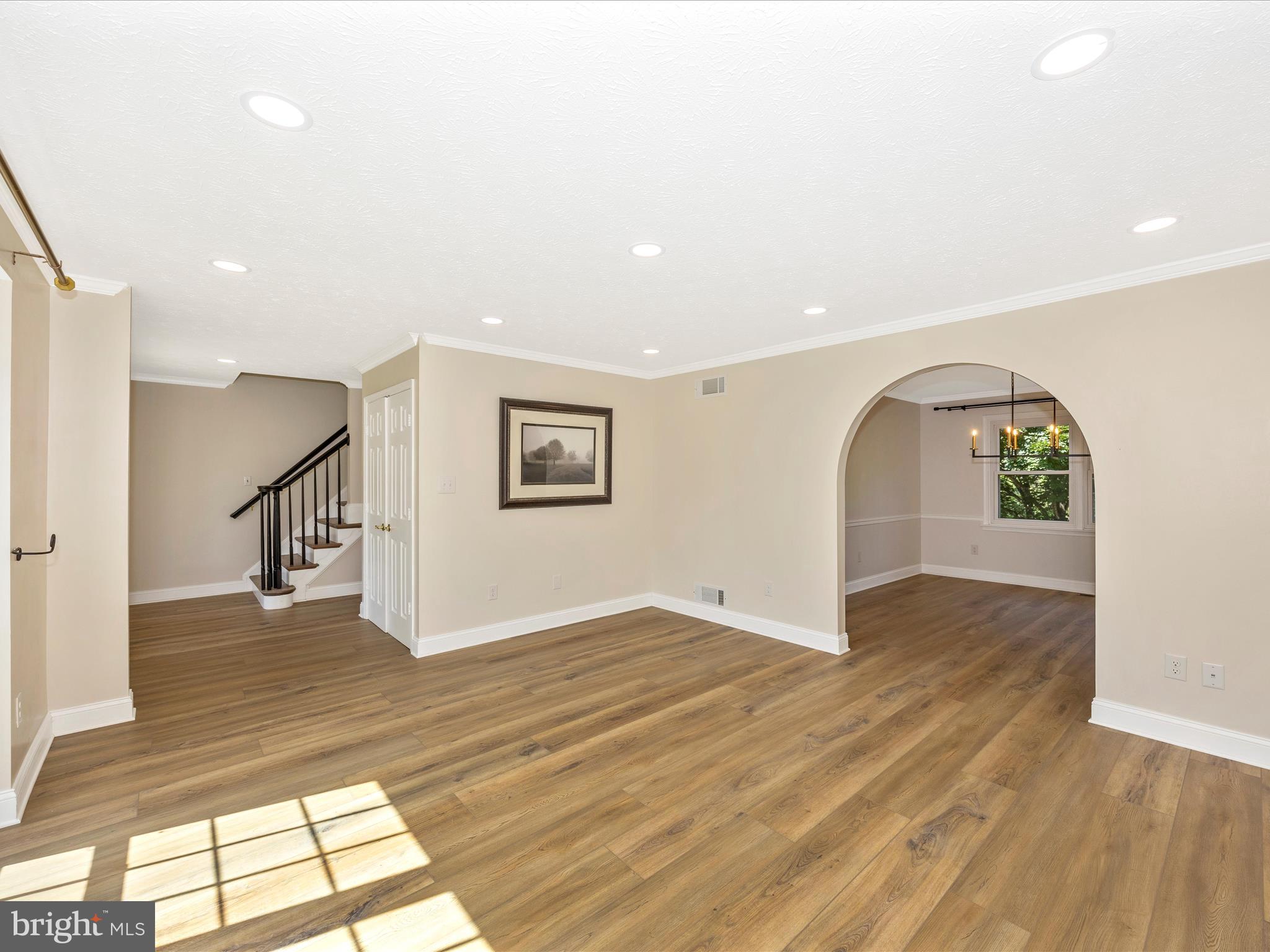 6172 MISSISSIPPI LANE