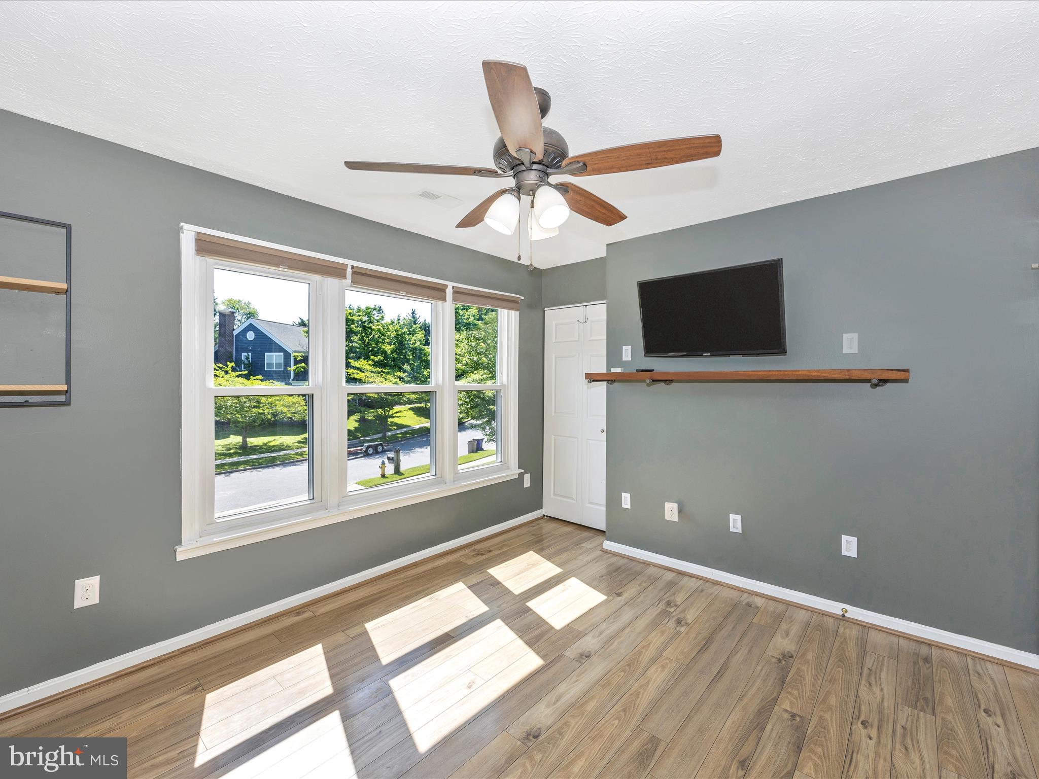 6172 MISSISSIPPI LANE