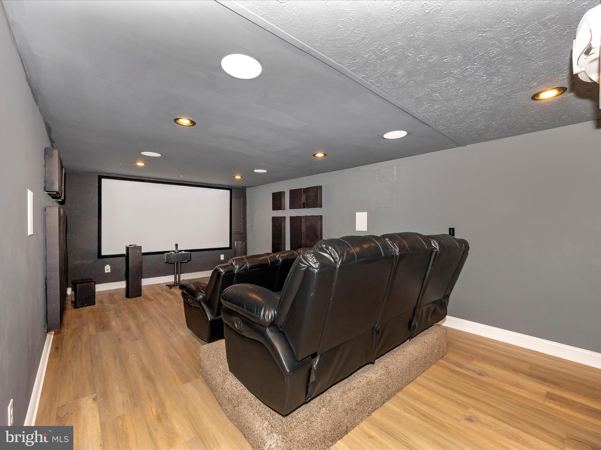 6172 MISSISSIPPI LANE