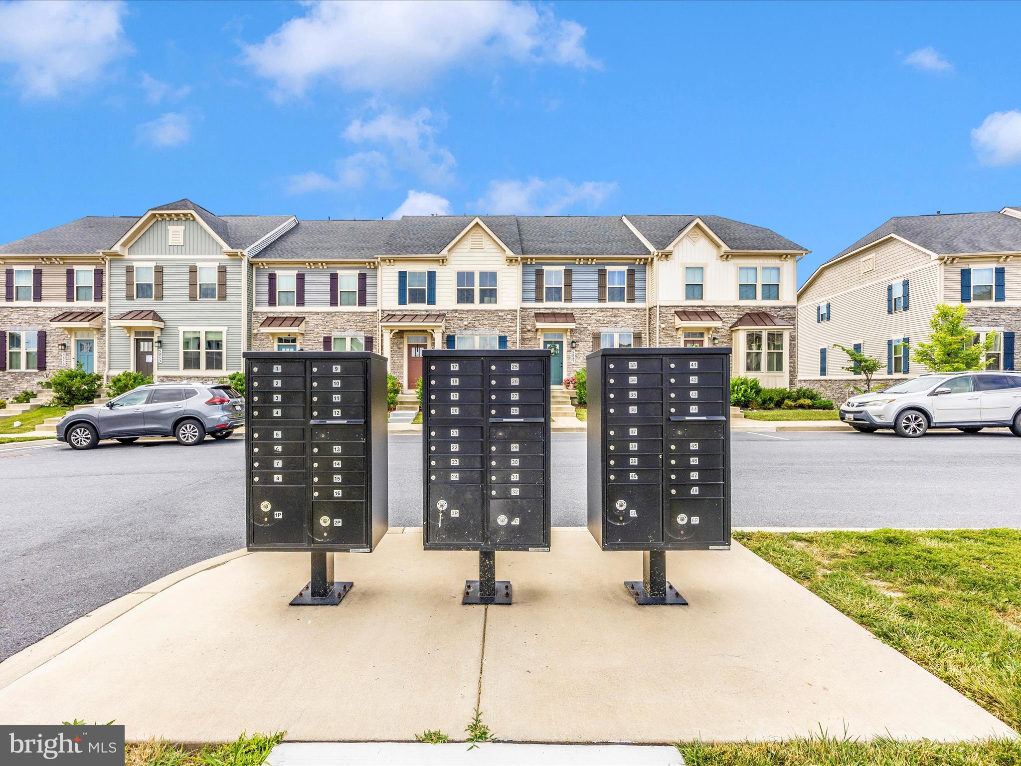 5824 PECKING STONE STREET