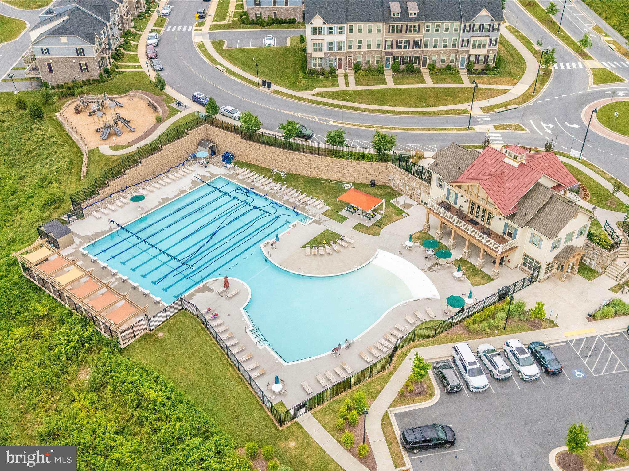 5824 PECKING STONE STREET