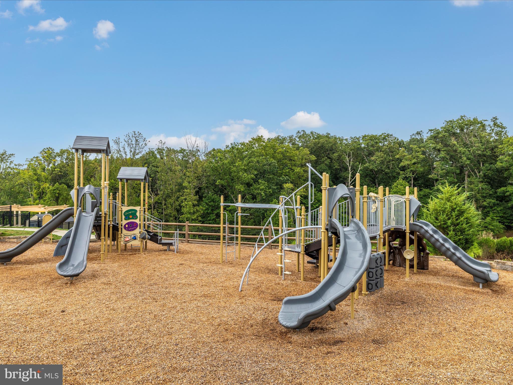 5824 PECKING STONE STREET