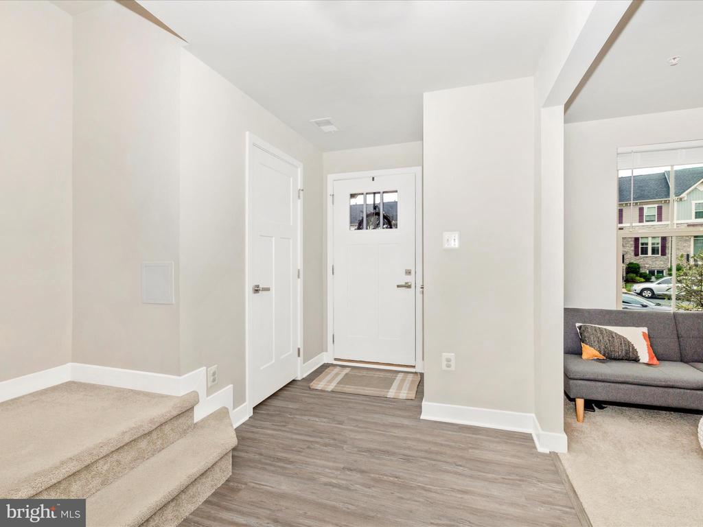 5824 PECKING STONE STREET