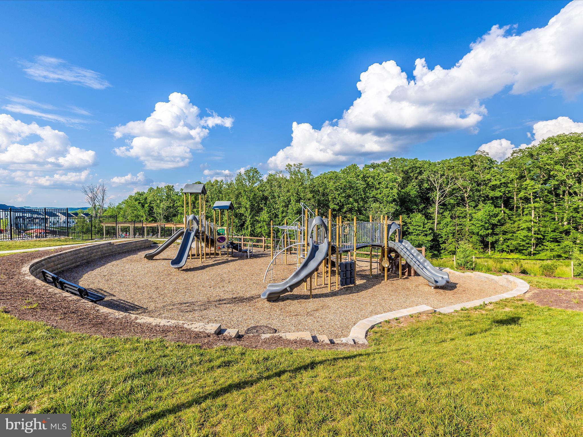 5824 PECKING STONE STREET