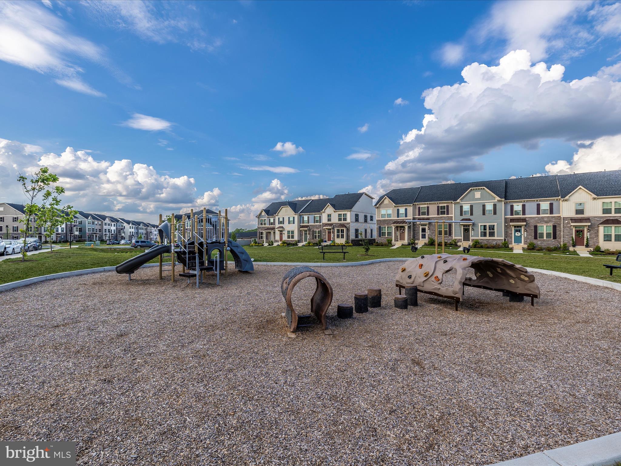 5824 PECKING STONE STREET