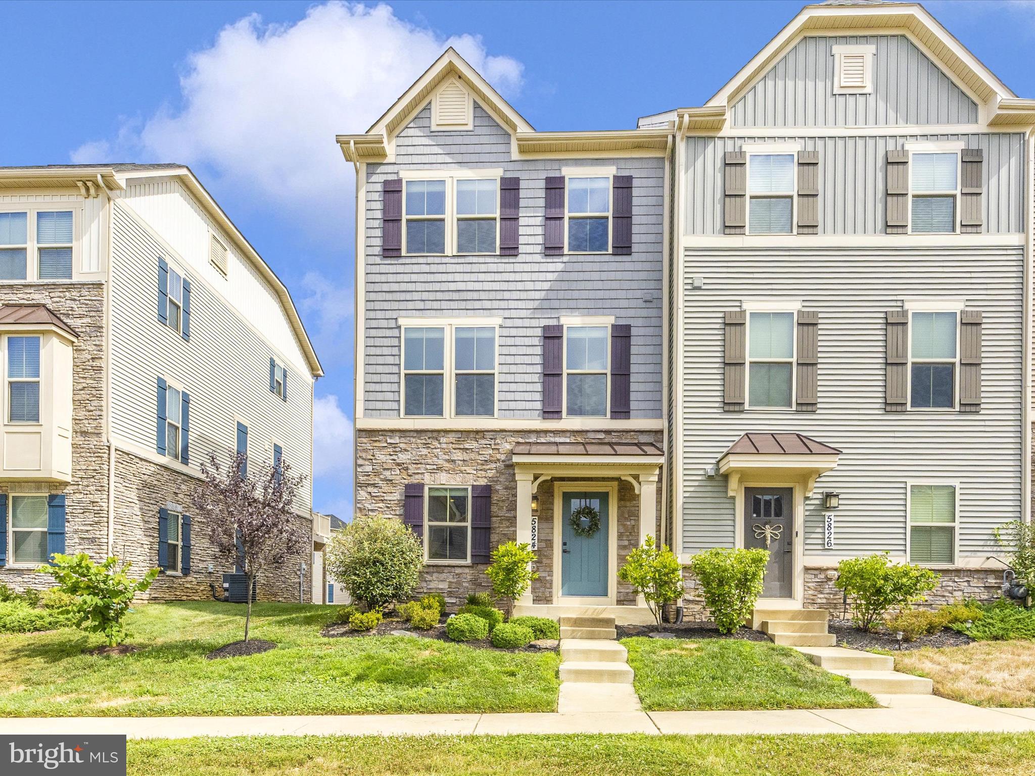 5824 PECKING STONE STREET