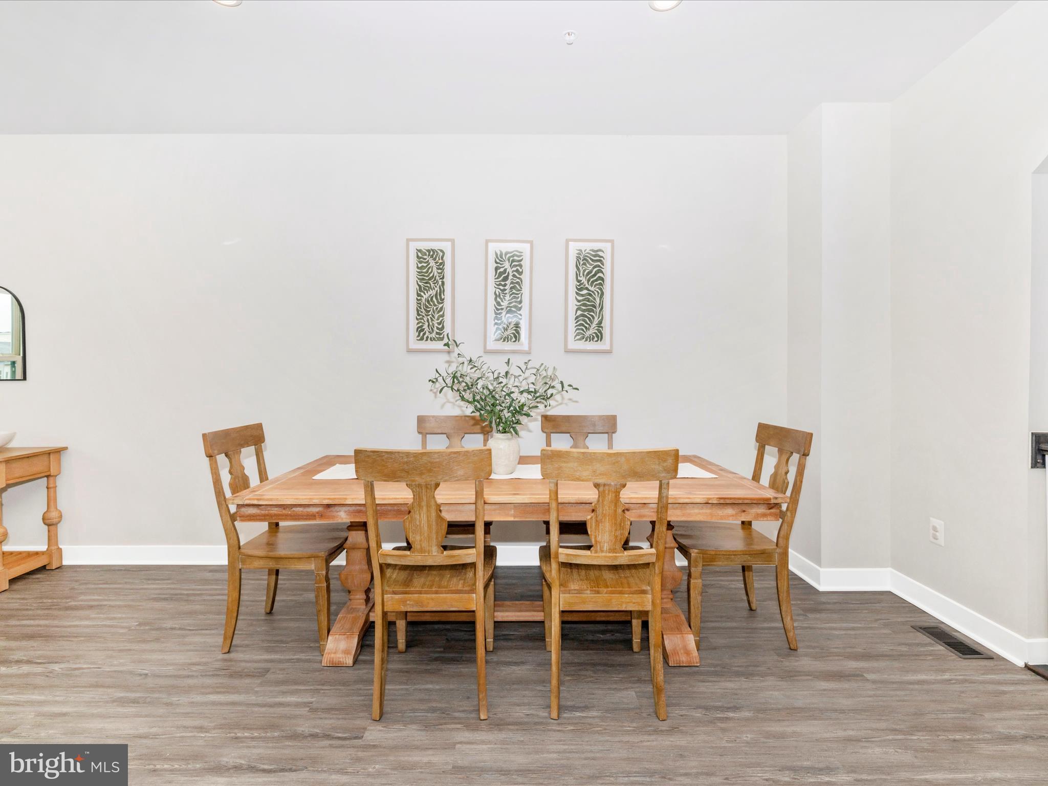 5824 PECKING STONE STREET