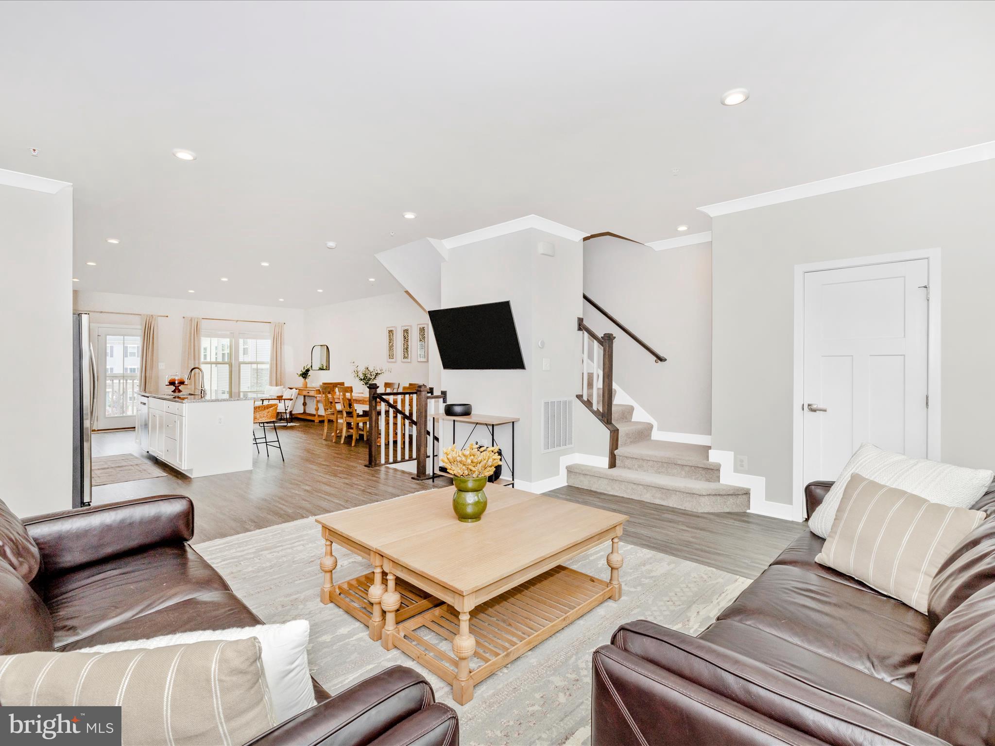 5824 PECKING STONE STREET