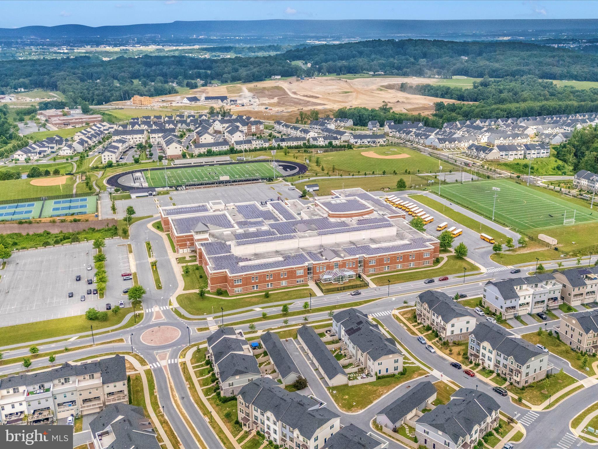 5824 PECKING STONE STREET