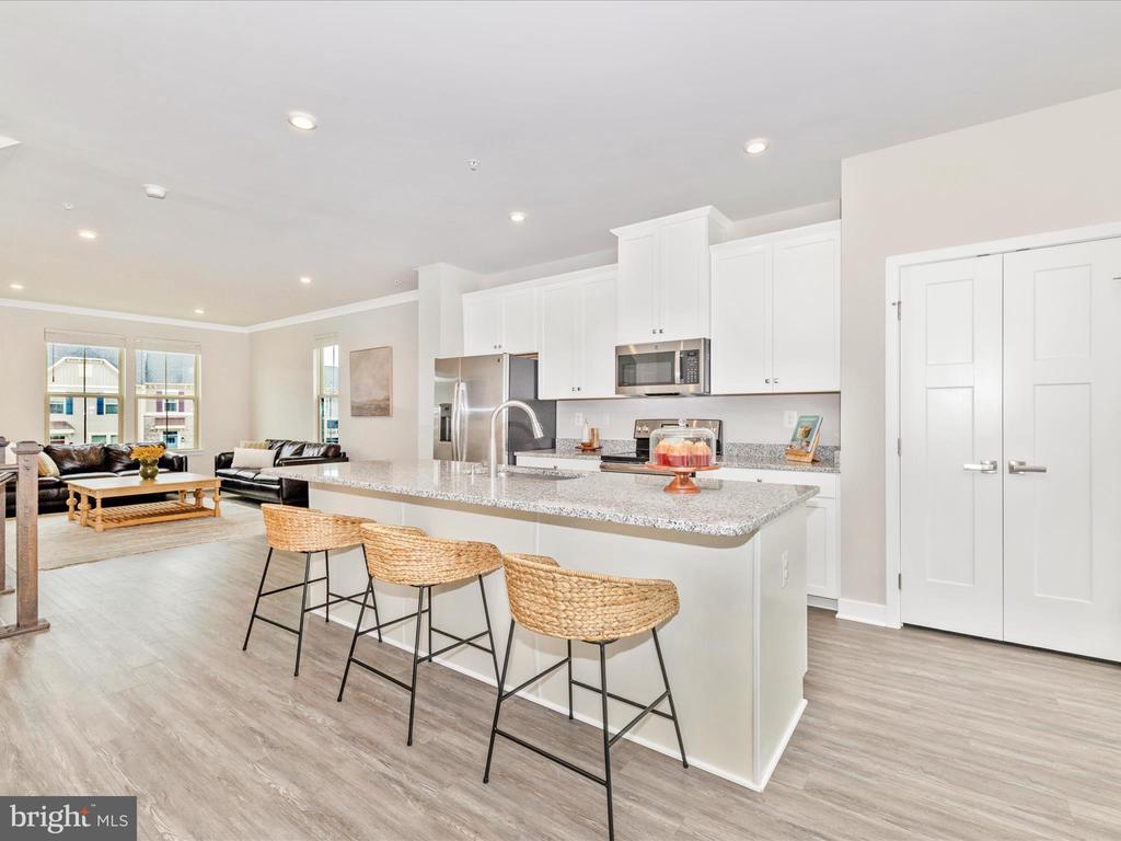 5824 PECKING STONE STREET