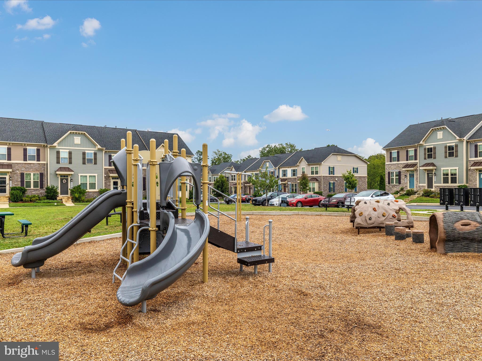 5824 PECKING STONE STREET